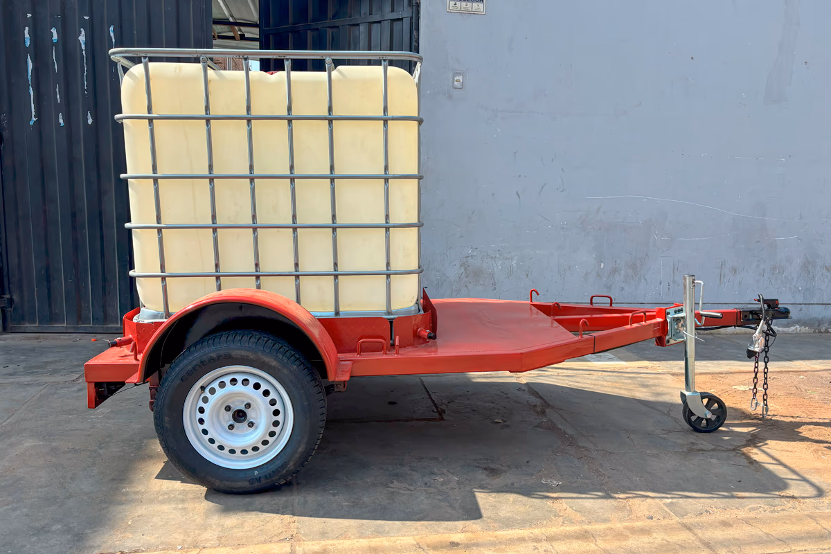 Remolque para tanques IBC